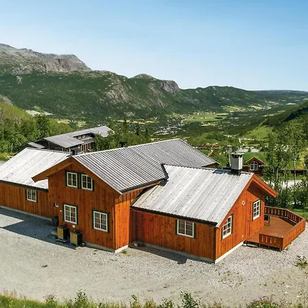 Holiday home Skarsnuten